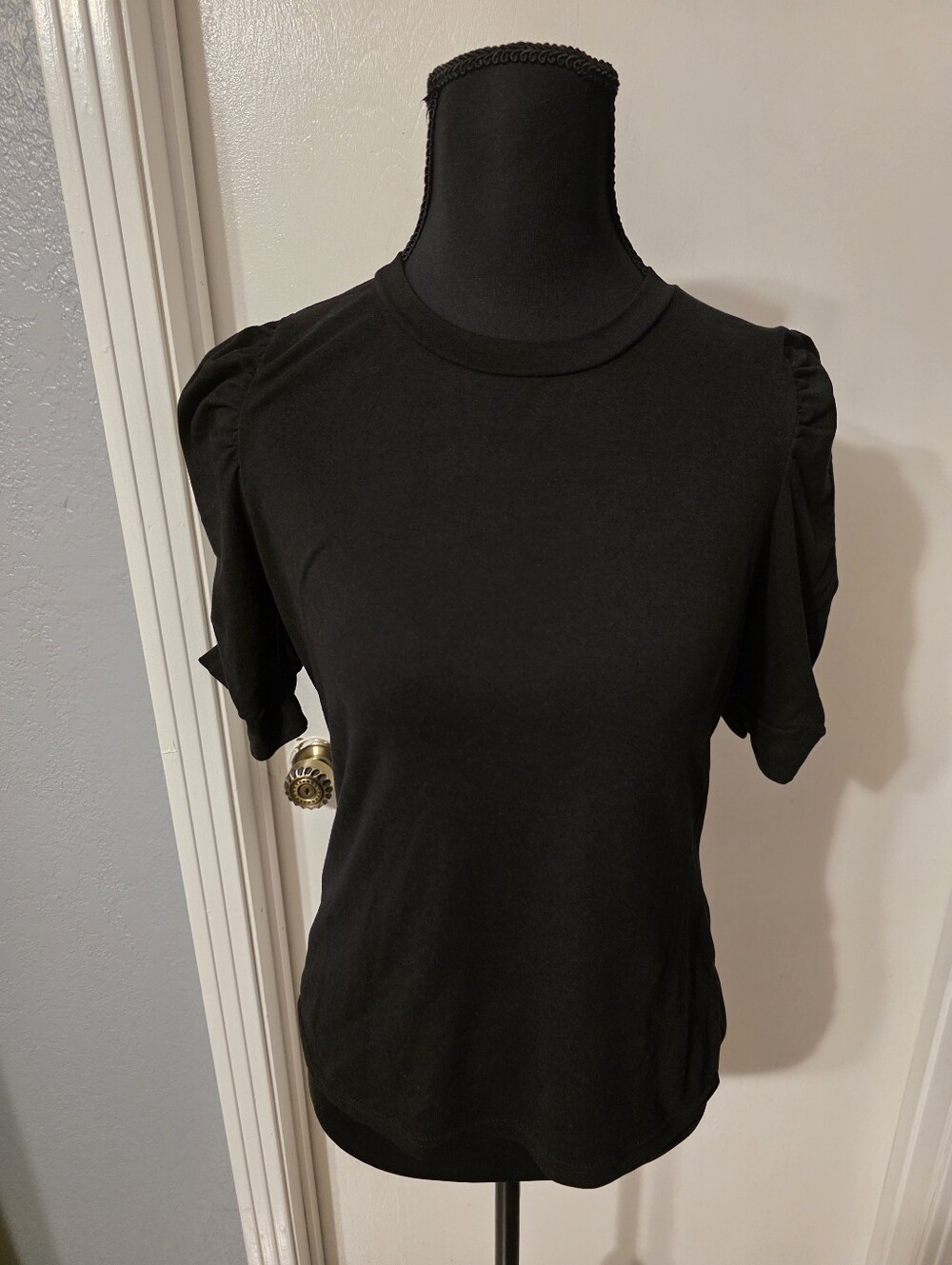 Black Puff Sleeve Crewneck Women's Tee